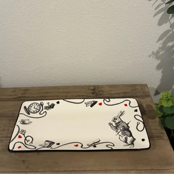 Alice in Wonderland White Rabbit Ceramic Food Platter. - Picture 3 of 8